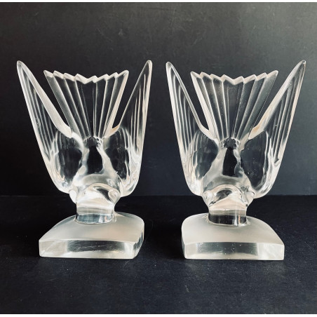 Pair of “Swallow” bookends Lalique France