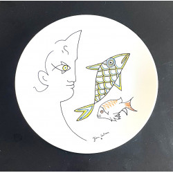 Assiette en porcelaine...