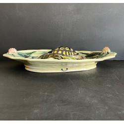 Grand plat en barbotine Art Nouveau dans le goût de  Bernard Palissy