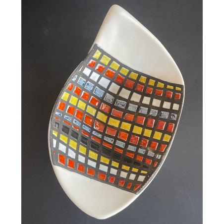 Coupe en faïence par Roger Capron à Vallauris