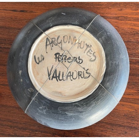 "Back from fishing" large dish by Les Argonautes Vallauris