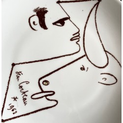Assiette en porcelaine de Limoges dessin de Jean Cocteau