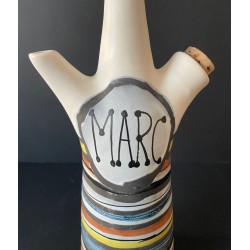 Bouteille en faïence "marc" par Roger Capron à Vallauris