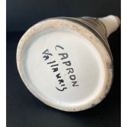 Bouteille en faïence "marc" par Roger Capron à Vallauris