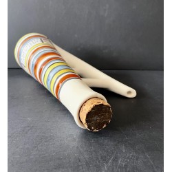 Bouteille en faïence "Whisky" par Roger Capron à Vallauris