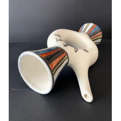 Bouteille "Porto" en faïence par Roger Capron à Vallauris