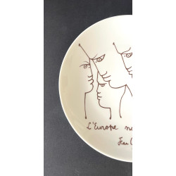 Assiette en porcelaine de Limoges dessin de Jean Cocteau