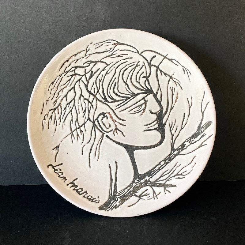Assiette en faïence "Visage Arbre" par Jean Marais Vallauris