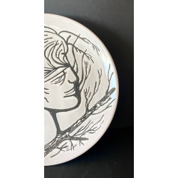 Assiette en faïence "Visage Arbre" par Jean Marais Vallauris