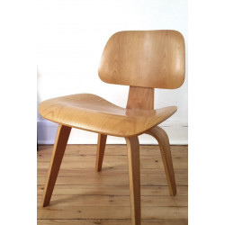 Chaise DCW Eames édition ancienne Herman MIller