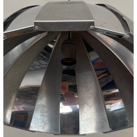 Suspension design années 70 chrome et aluminium
