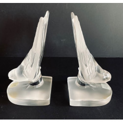 Paire de serre-livres "Hirondelle" par René Lalique