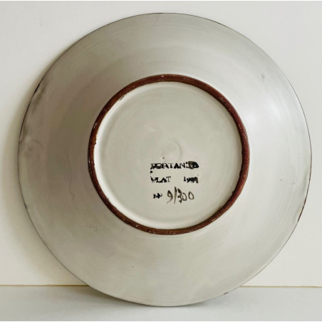 Plat en faïence Gilbert Portanier Vallauris 1981