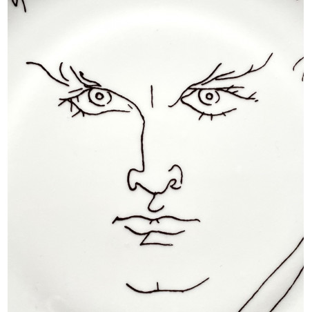 Assiette en porcelaine de Limoges décor de Jean Cocteau
