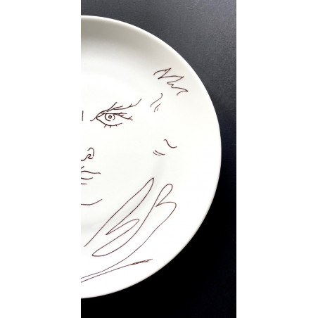 Assiette en porcelaine de Limoges décor de Jean Cocteau