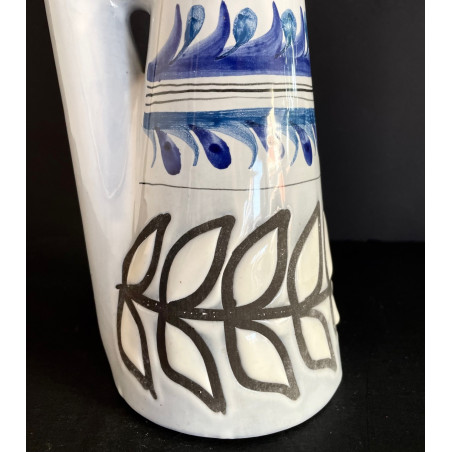 Earthenware bottle by Roger Capron, Vallauris